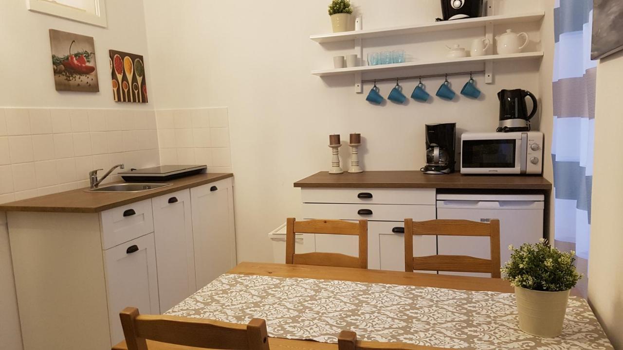 Apartment, Good Location *